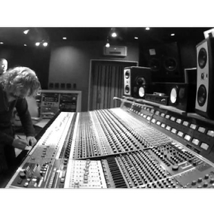 A Room at Blackbird Studios, Nashville Ricky Gunn - 10151258708553406